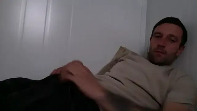 LorrySkye – webcam model profile photo Image 3