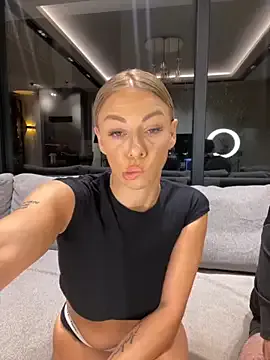 Hanna_Blondee – webcam model profile photo Image 15