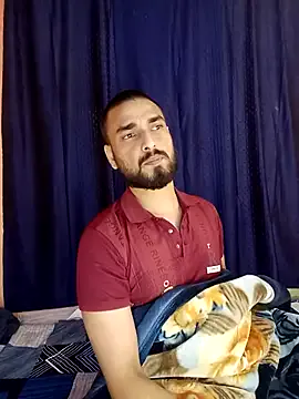 TenderLora – webcam model profile photo Image 12