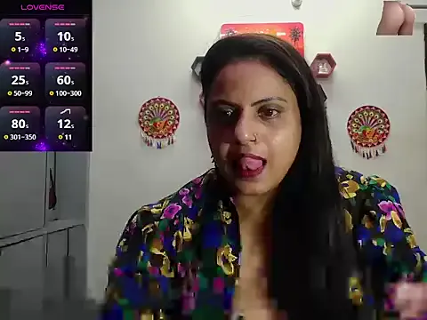 Scarlettsteelexo – webcam model profile photo Image 4