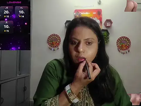 Scarlettsteelexo – webcam model profile photo Image 5