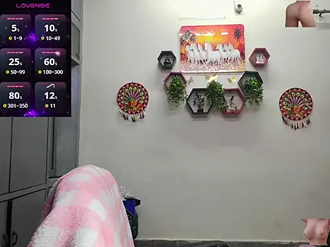 Scarlettsteelexo – webcam model profile photo Image 8