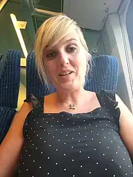 TyleneBuck – webcam model profile photo Image 7