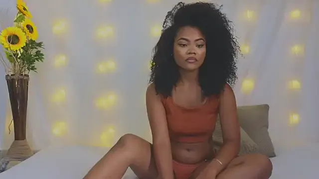 BlondeScarlettx – webcam model profile photo Image 6