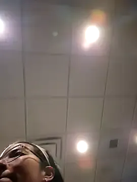 bunny_blonde – webcam model profile photo Image 17