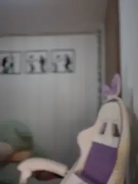 KateDivineUK – webcam model profile photo Image 13