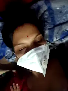 GlamGran – webcam model profile photo Image 16