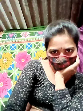 GlamGran – webcam model profile photo Image 7