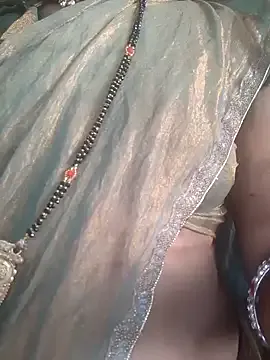 DaryaStars – webcam model profile photo Image 19