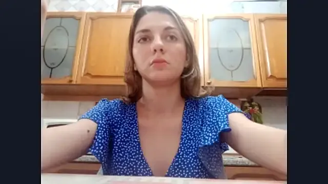 SelennaMoon – webcam model profile photo Image 3