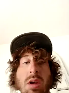 Libely – webcam model profile photo Image 8