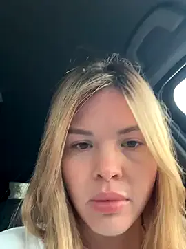 SusyBlair – webcam model profile photo Image 12