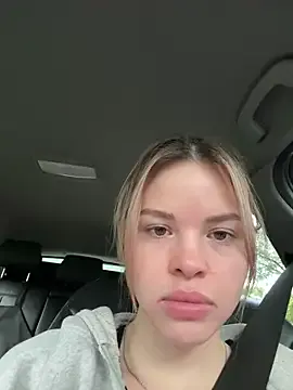 SusyBlair – webcam model profile photo Image 8