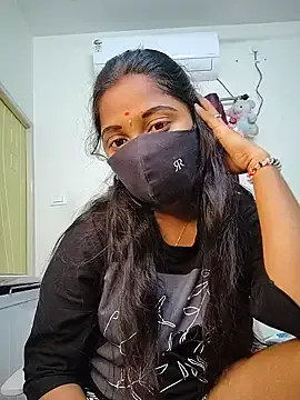 SilviaPastori – webcam model profile photo Image 15