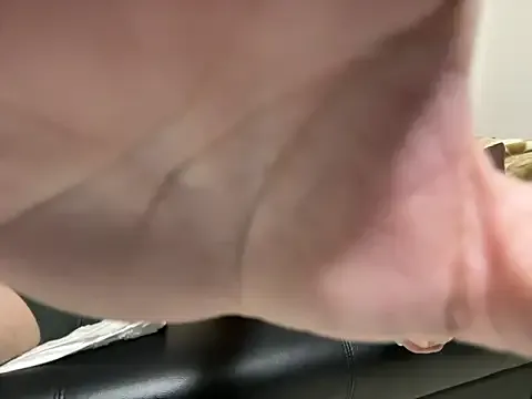 SelennaMoon – webcam model profile photo Image 14