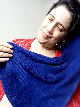 Hotforunow – webcam model profile photo Image 3