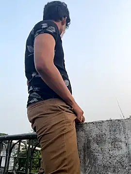 KaylinJan – webcam model profile photo Image 12