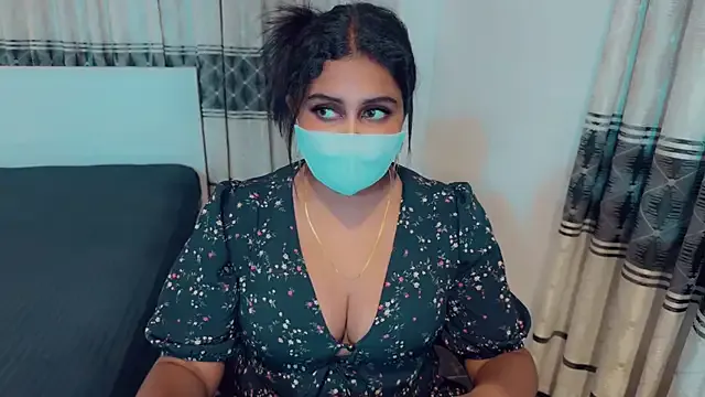 bunny_blonde – webcam model profile photo Image 9