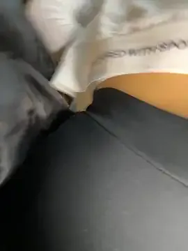 Hotforunow – webcam model profile photo Image 15