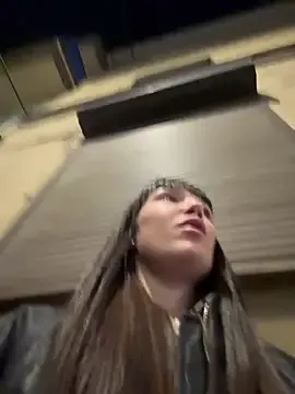 Hotforunow – webcam model profile photo Image 19