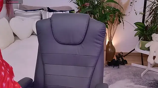 Hanna_Blondee – webcam model profile photo Image 9