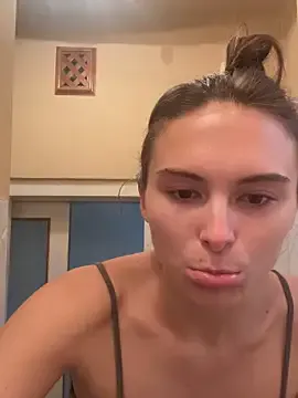 BlondeHott – webcam model profile photo Image 6