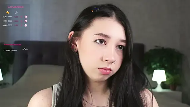 BlondeHott – webcam model profile photo Image 4