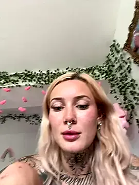 totodasha – webcam model profile photo Image 15