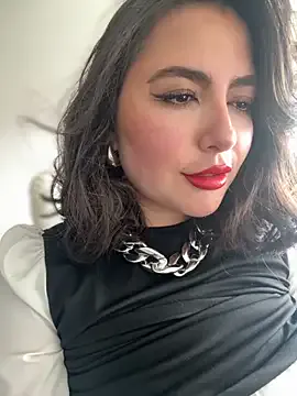 farianaall – webcam model profile photo Image 13