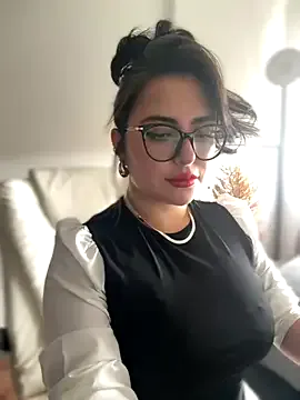 farianaall – webcam model profile photo Image 8