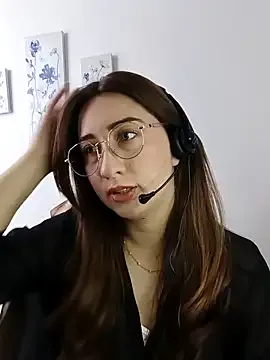 Lusty-Ladiiees – webcam model profile photo Image 18