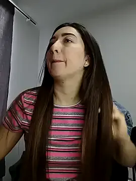 Lusty-Ladiiees – webcam model profile photo Image 9