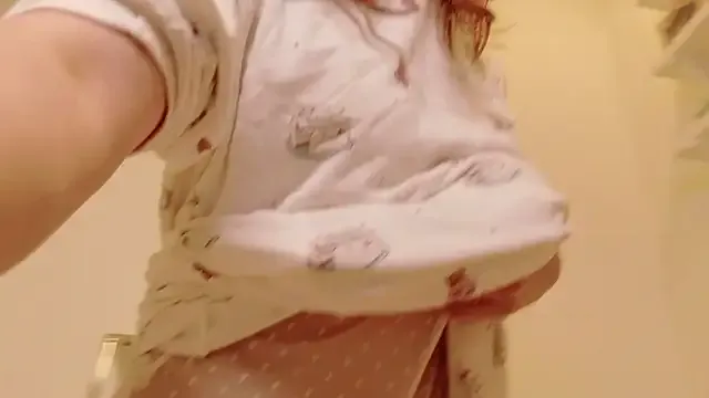 Loli_Belle – webcam model profile photo Image 2