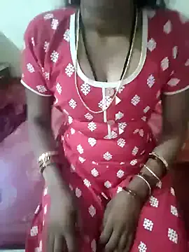 SusyBlair – webcam model profile photo Image 8