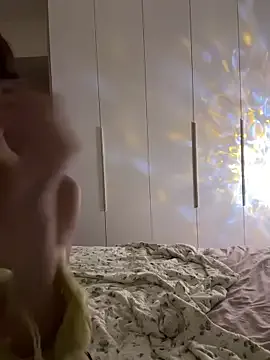 Loli_Belle – webcam model profile photo Image 9