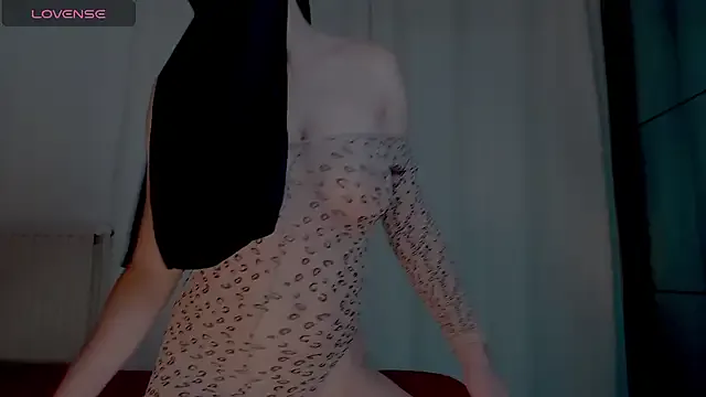 JessieBlonde – webcam model profile photo Image 3