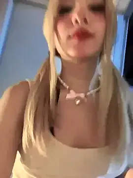 Hanna_Blondee – webcam model profile photo Image 8