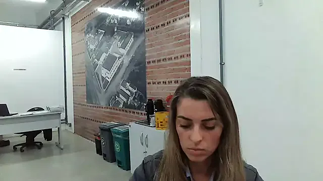 victoriaqueen2 – webcam model profile photo Image 6