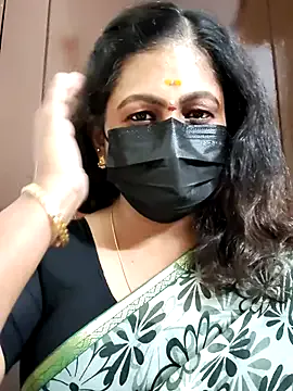 BlondeScarlettx – webcam model profile photo Image 11