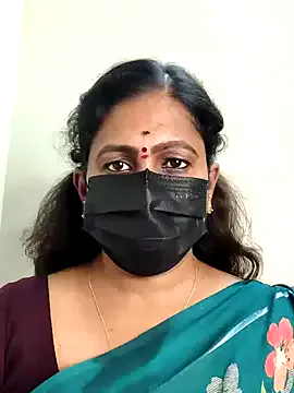 BlondeScarlettx – webcam model profile photo Image 2