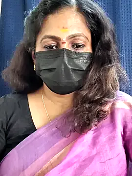 BlondeScarlettx – webcam model profile photo Image 6