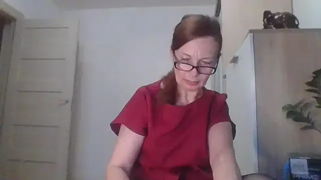 BritishPenelope – webcam model profile photo Image 15