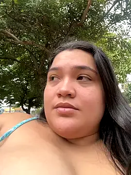 gravebabyxo – webcam model profile photo Image 9