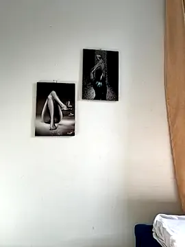 blondeangel_4u2 – webcam model profile photo Image 12