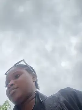 blondeangel_4u2 – webcam model profile photo Image 8