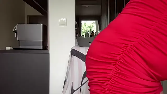 sayaka_xo – webcam model profile photo Image 2