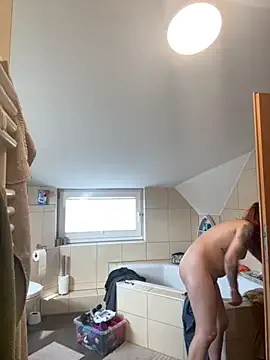 BlondeScarlettx – webcam model profile photo Image 15