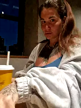 LannaGracesX – webcam model profile photo Image 9