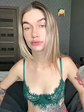 BlondeScarlettx – webcam model profile photo Image 7