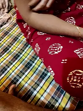 QueenKing – webcam model profile photo Image 2